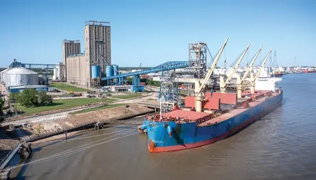 Low water levels raise shipping concerns for U.S. agriculture 