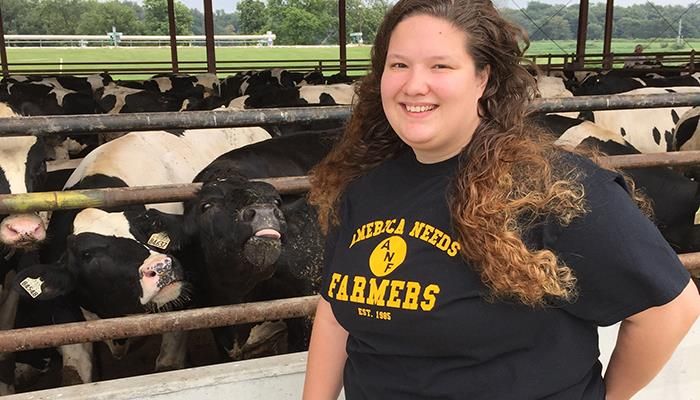 Des Moines ‘city girl’ experiences farm, dispels myths