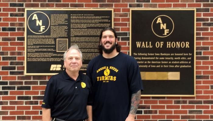 Hawkeye great Gallery inducted into ANF Wall of Honor 