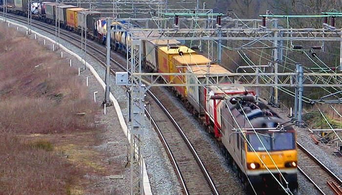 Farmers face potential rail disruption without rule change