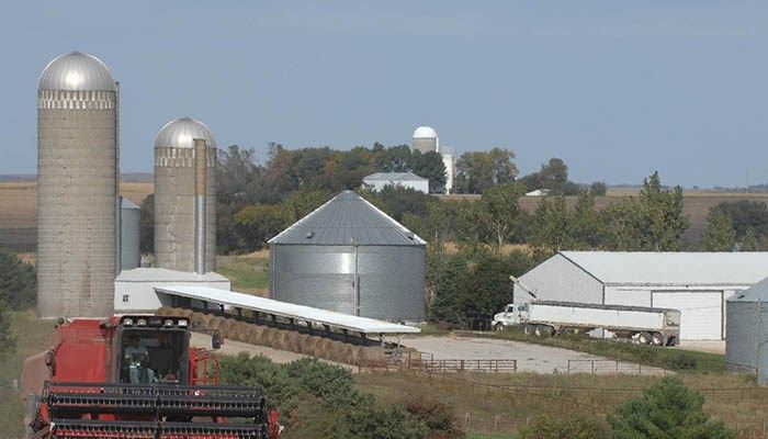Farm income projected to decline for a third straight year