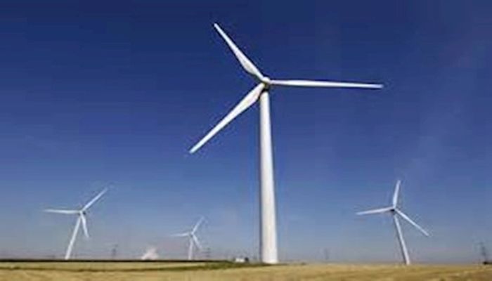 Extension of federal tax credit good news for wind, solar