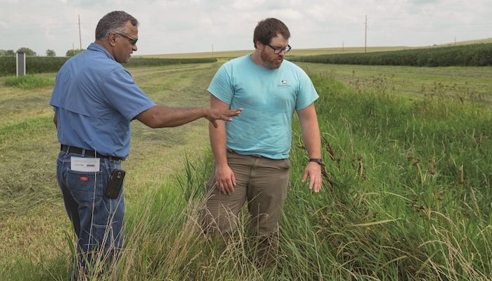 Iowa’s big water agencies view farmers very differently