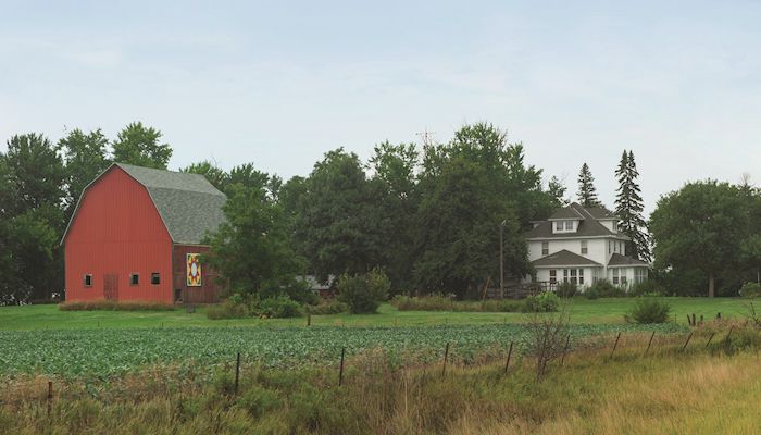 The value of Iowa farmland down in 2016 for the third consecutive year