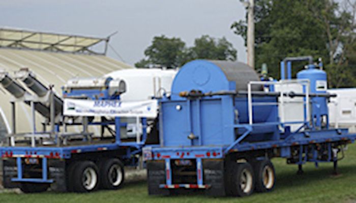 Mobile treatment system removes phosphorous from manure