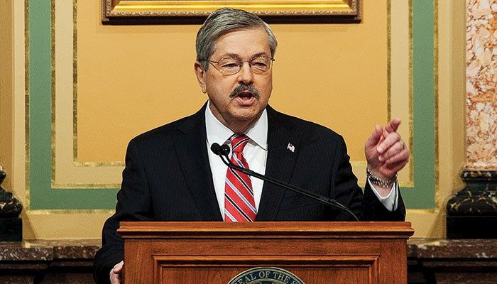 Branstad sets water quality funding as key budget priority