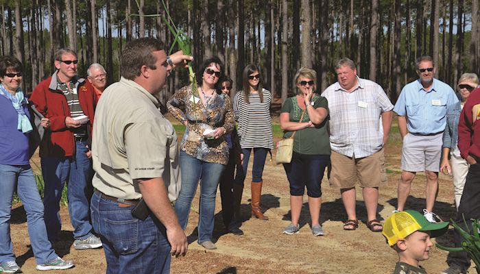 Iowans view different crops and challenges on farms in Georgia