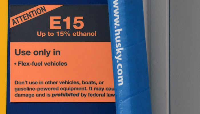Ethanol groups urge Congress to end E15 summer sales restrictions 