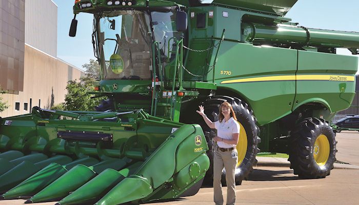 John Deere brings smart technology to combines