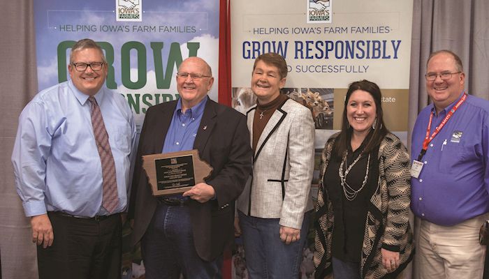 Kerns are named Good Neighbor farmers