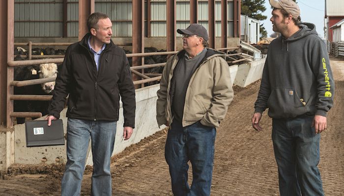 Cattle barn good option for Iowa farmer