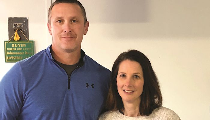 Iowa family sells beef from gate to plate