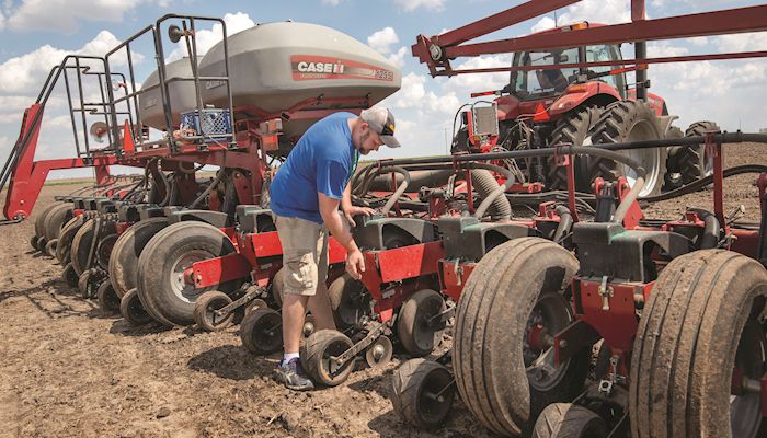 Changing practices to control corn rootworm