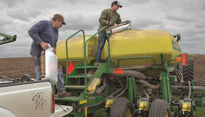 Iowa Corn & Soybean Basis - May 1, 2019