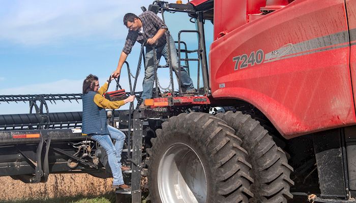 Harvest moves ahead