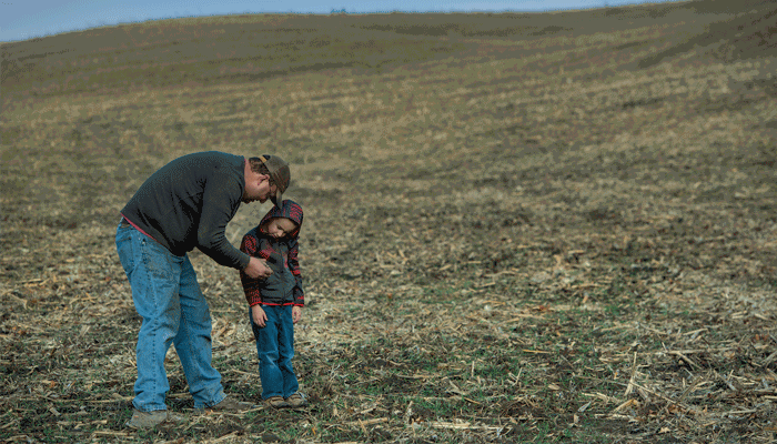 Eric Fynaardt and son