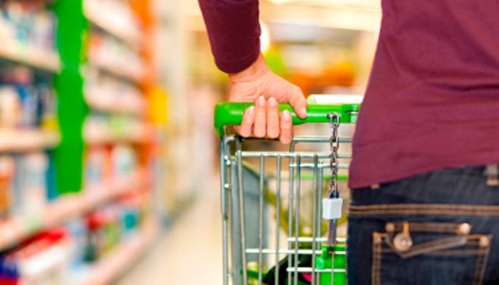 Iowa shoppers trust farmers to care for animals, environment