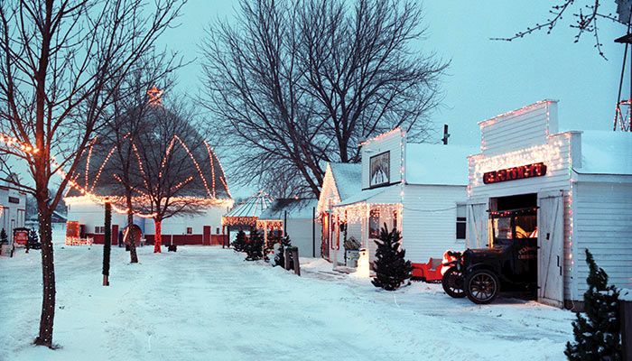 Enjoy a horse-drawn sleigh ride, live nativity scene and musical performances at the Pioneer Village Christmas Wonderland in Le Mars.