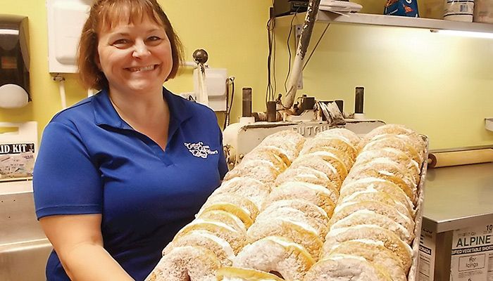 Tipton Bakery's crescents gain a  hungry following