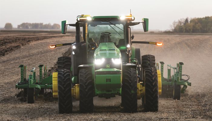 John Deere Autonomous Tractor