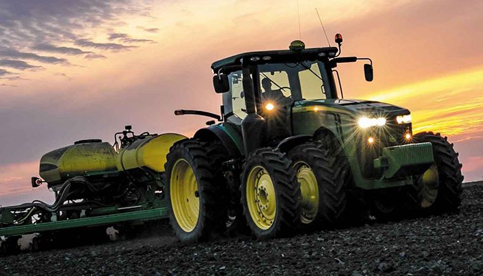 Deere & Co. reports second quarter income of $2.09 billion 