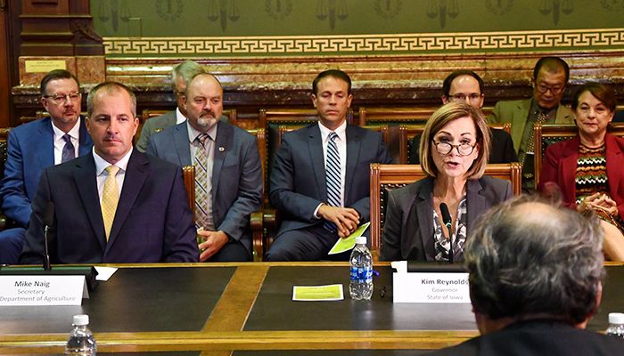 Iowa Gov. Kim Reynolds addresses Chin-Cheng Huang, deputy minister of the Taiwan Council of Agriculture, during his visit to Iowa last week. 