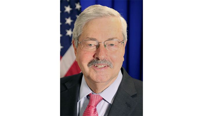 USMEF honors Branstad for his work to enhance trade relations 