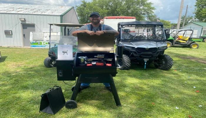  Michael AGyles Wins FB Cookout Contest