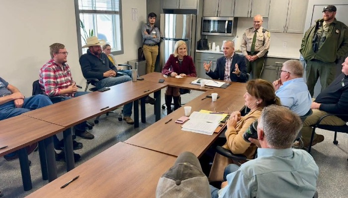 Town hall meeting held in Dysart