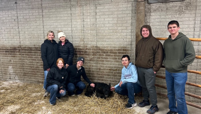 Voss Angus Hosts PCM Students