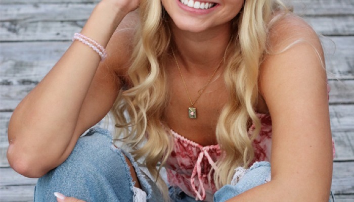 Jenna Morrison awarded scholarship