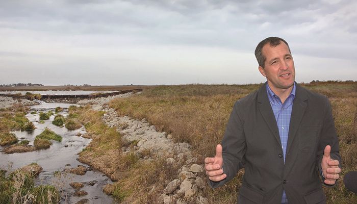 Secretary Naig encourages farmers to sign up for Iowa’s Cover Crop Cost-Share Program