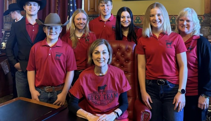 Mid-Iowa Youth Beef Team Promotes Beef
