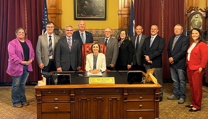 Governor signs Grain Indemnity Fund bill 
