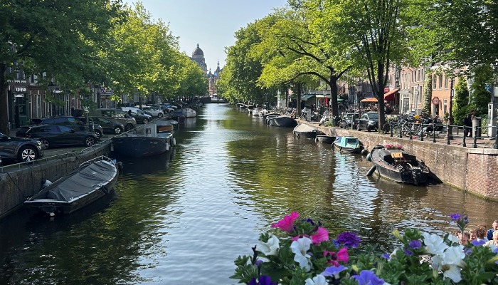  Learning Abroad - Netherlands Market Study Tour