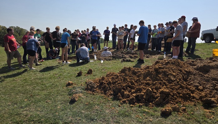 High School Students Participate in Soils Field Day