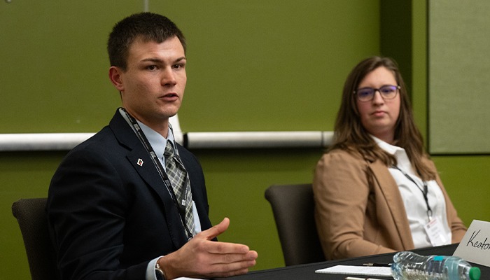 Keitzer wins Iowa Farm Bureau Young Farmer Discussion Meet 