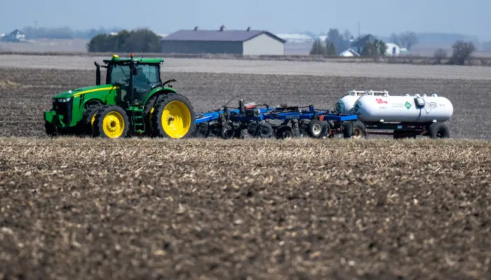 Survey shows fuel, fertilizer costs squeeze farm economy