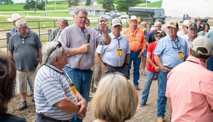 Alabama farmers visit Iowa for beef tour 