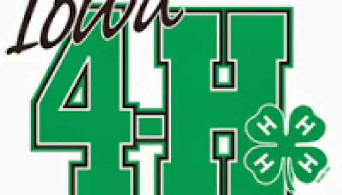 Wes Meyer awarded 4-H Scholarship from Iowa 4-H Foundation