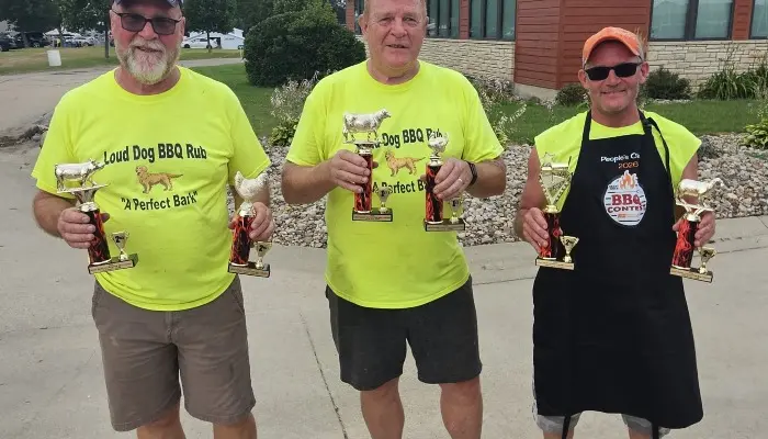 The Great Jones County BBQ contest was a hot time