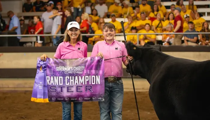 Breaking Records: Iowa Governor’s Charity Steer Show Raises $572,000 for The Ronald Mcdonald House Charities of Iowa