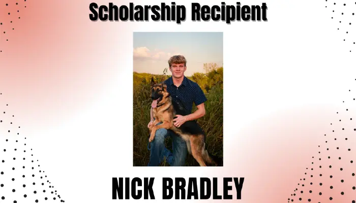 Nick Bradley receives Warren County Farm Bureau Scholarship
