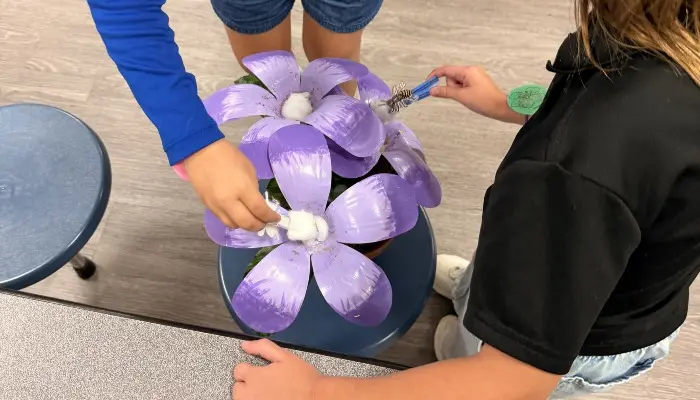 Strong roots students learn about pollination through Ag in the Classroom