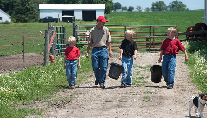 Farmers Counting on Simple Tax Code that Works for Ag Business