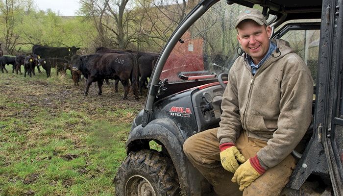 Beef shopping tips from a cattle farmer. Plus a recipe for citrus-marinated beef and fruit kabobs!