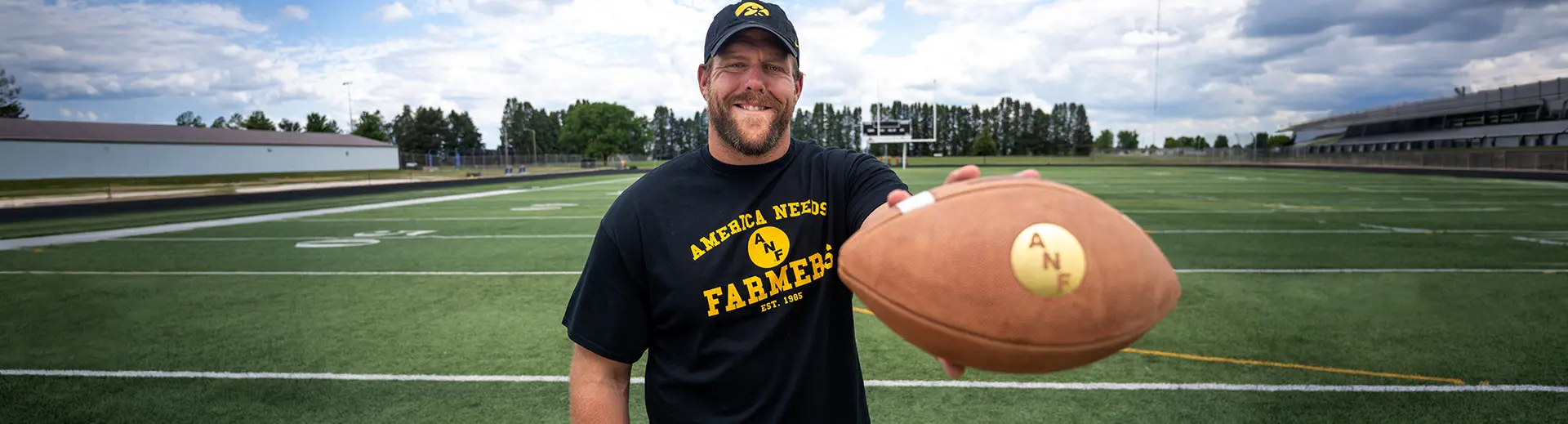 Former Hawkeye and NFL Standout Brandon Scherff Earns Place on ANF Wall of Honor