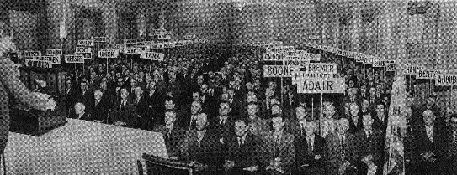 Voting delegates in 1939.